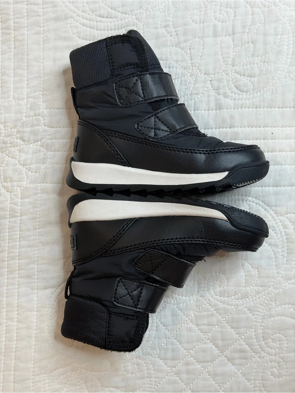 Sorel Whitney II Strap Boots Toddler Kids 7 Snow Waterproof Boot Black & White